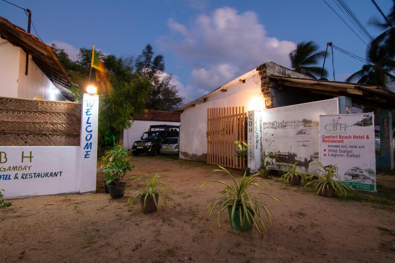 Comfort Beach Hotel Baie d'Arugam Extérieur photo