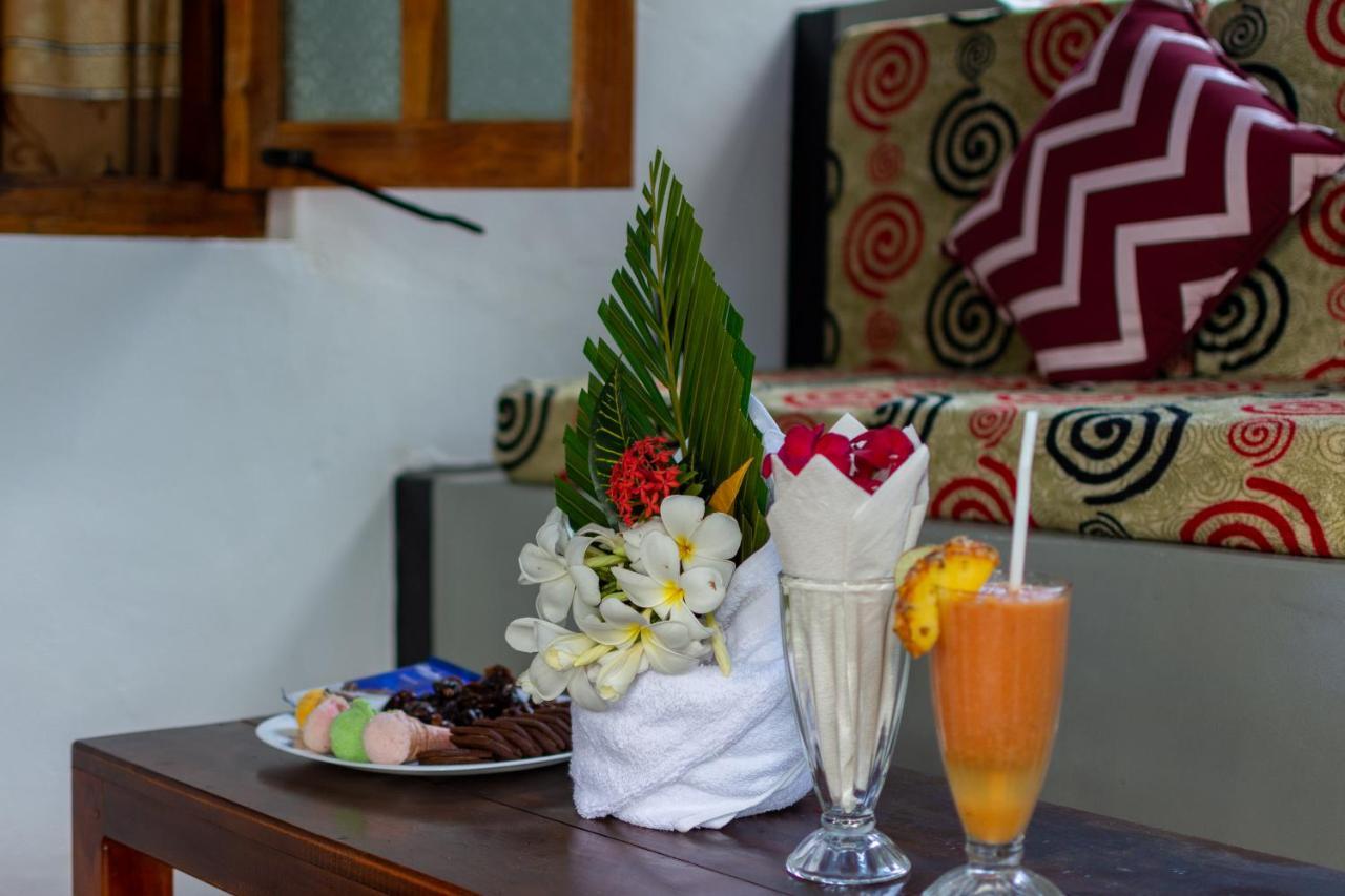 Comfort Beach Hotel Baie d'Arugam Extérieur photo