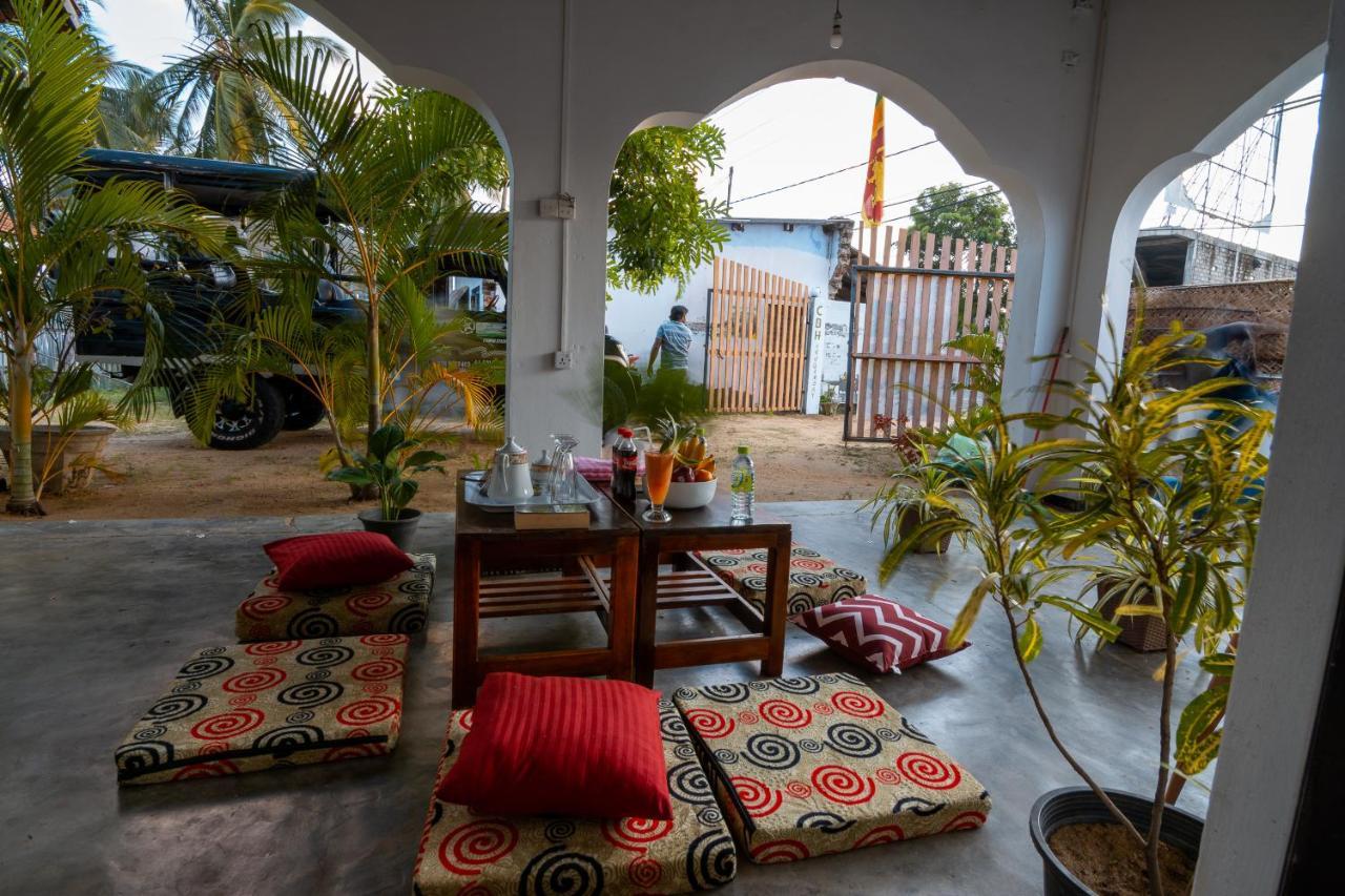 Comfort Beach Hotel Baie d'Arugam Extérieur photo