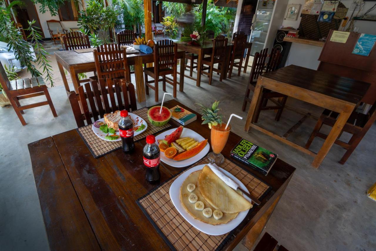 Comfort Beach Hotel Baie d'Arugam Extérieur photo
